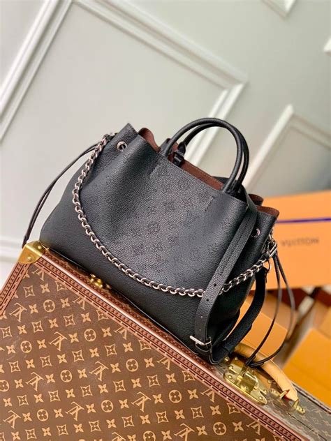 louis vuitton bella tote black